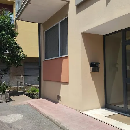 Trilocale Con Box Comoda Al Mare E Negozi Apartment